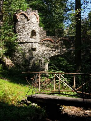 Ruine 02.jpeg