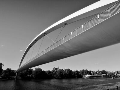 Maastricht Hoge Brug.jpg