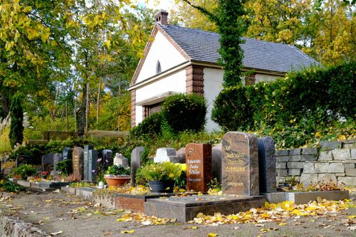 Friedhof Miersdorf.jpg