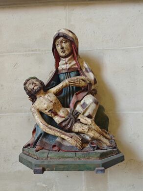 S Nikolai Pieta.jpg